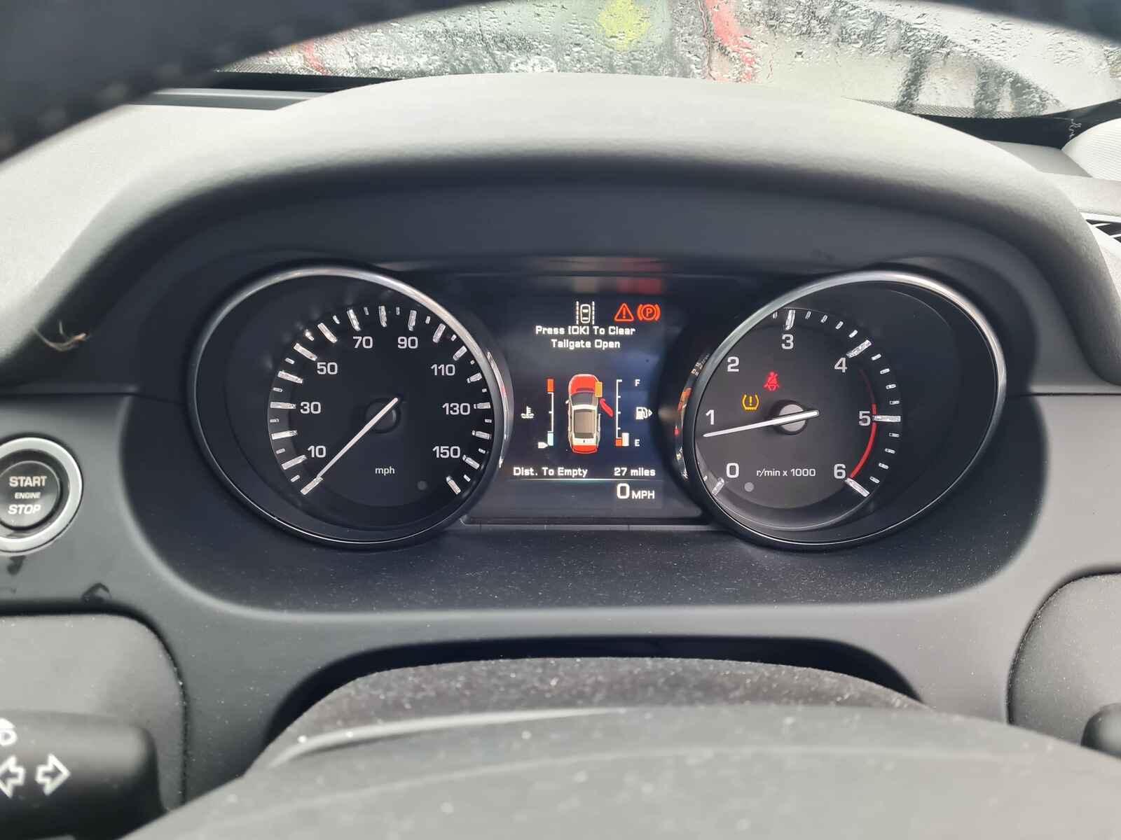 Land Rover Discovery Sport 2016 5 Door Estate Breaking View Auto part Land Rover Discovery Sport 2016 5 Door Estate Breaking