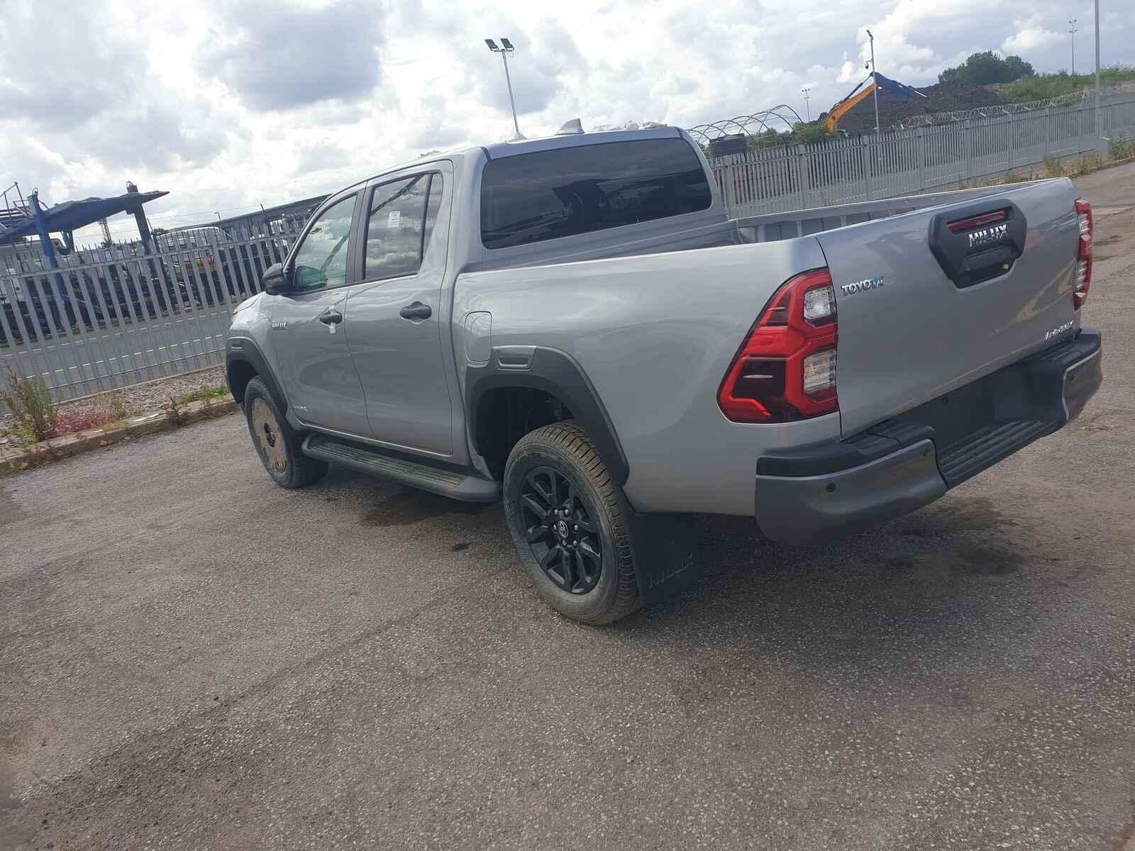Toyota Hilux 2024 Unknown Pickup Breaking View Auto part Toyota Hilux 2024 Unknown Pickup Breaking