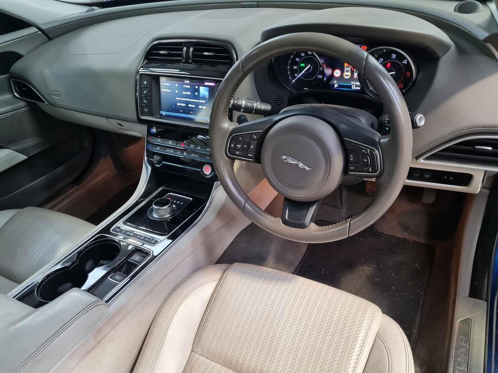 Jaguar Xe 2015 4 Door Saloon Breaking View Auto part Jaguar Xe 2015 4 Door Saloon Breaking