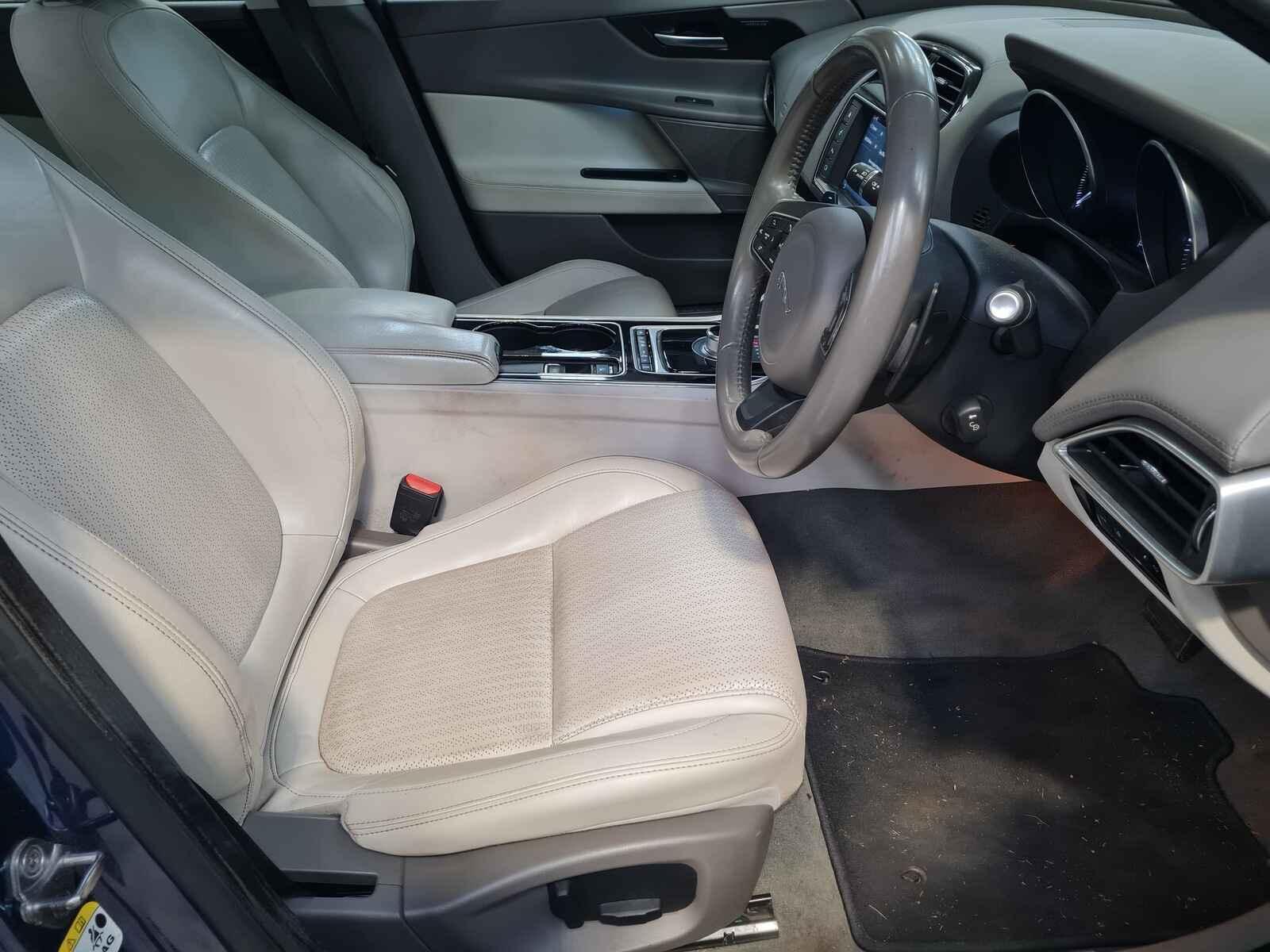 Jaguar Xe 2015 4 Door Saloon Breaking View Auto part Jaguar Xe 2015 4 Door Saloon Breaking