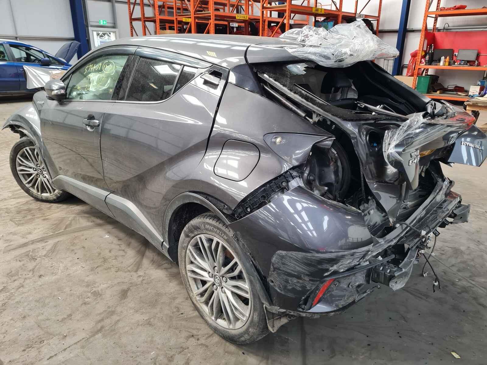 Toyota C-hr 2021 5 Door Hatchback Breaking View Auto part Toyota C-hr 2021 5 Door Hatchback Breaking