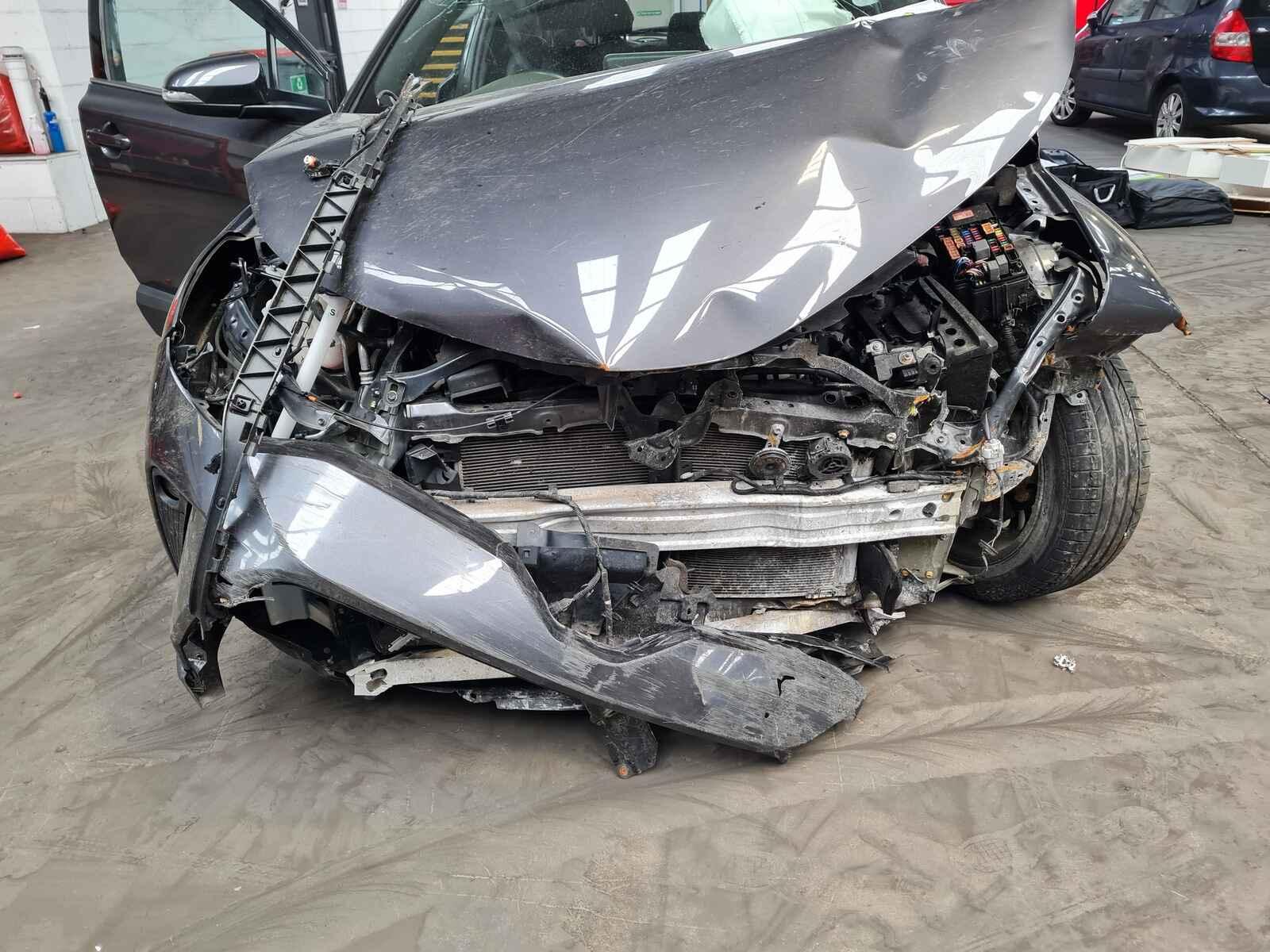 Toyota C-hr 2021 5 Door Hatchback Breaking View Auto part Toyota C-hr 2021 5 Door Hatchback Breaking