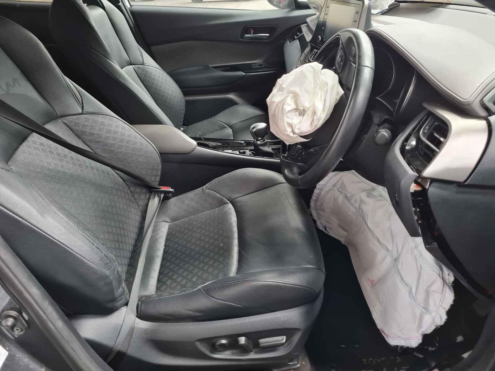 Toyota C-hr 2021 5 Door Hatchback Breaking View Auto part Toyota C-hr 2021 5 Door Hatchback Breaking
