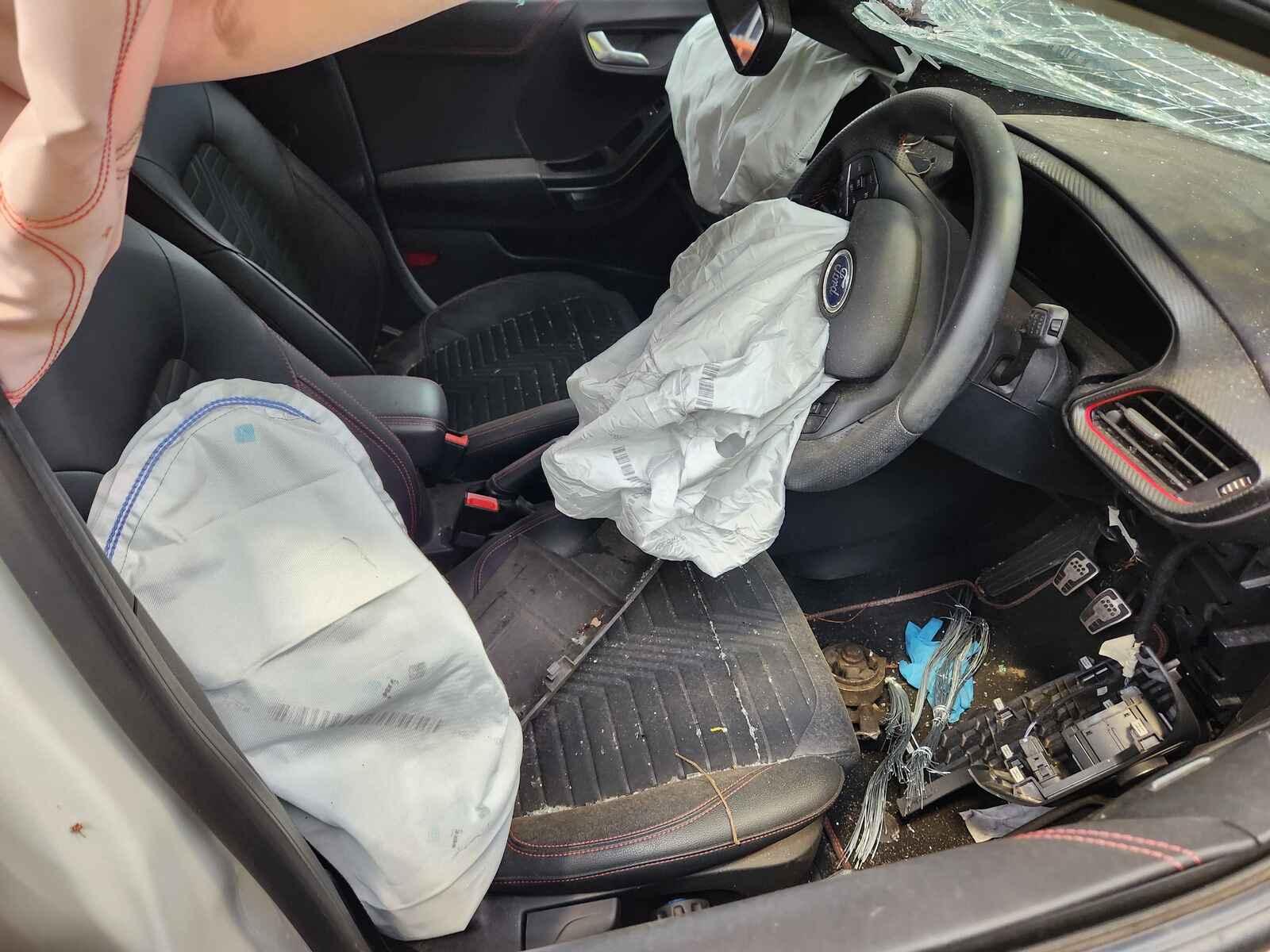 Ford Puma 2021 5 Door Hatchback Breaking View Auto part Ford Puma 2021 5 Door Hatchback Breaking