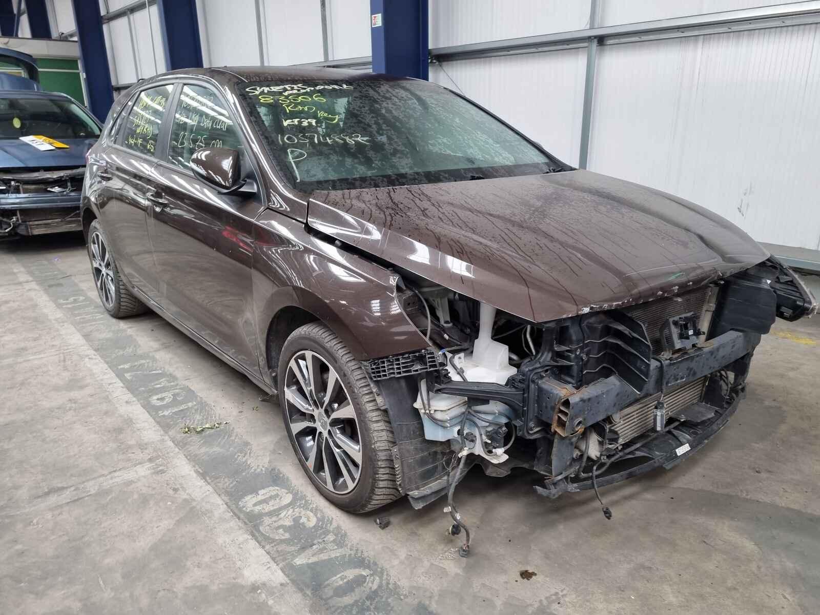Image for a Hyundai I30 2017 5 Door Hatchback Breaking
