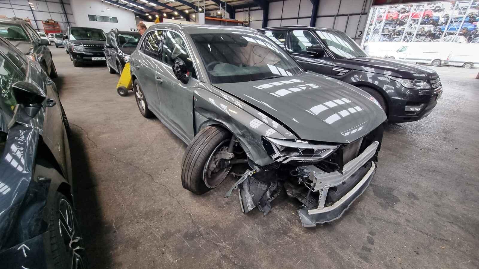 Audi Q3 2024 5 Door Estate Breaking View Auto part Audi Q3 2024 5 Door Estate Breaking