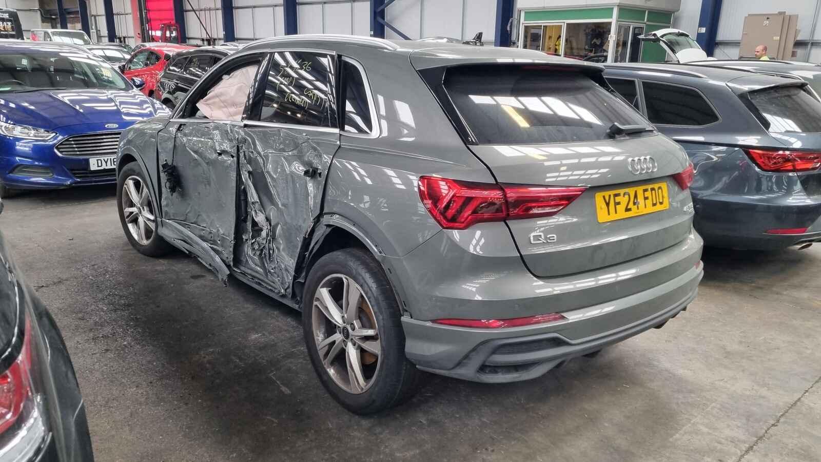 Audi Q3 2024 5 Door Estate Breaking View Auto part Audi Q3 2024 5 Door Estate Breaking