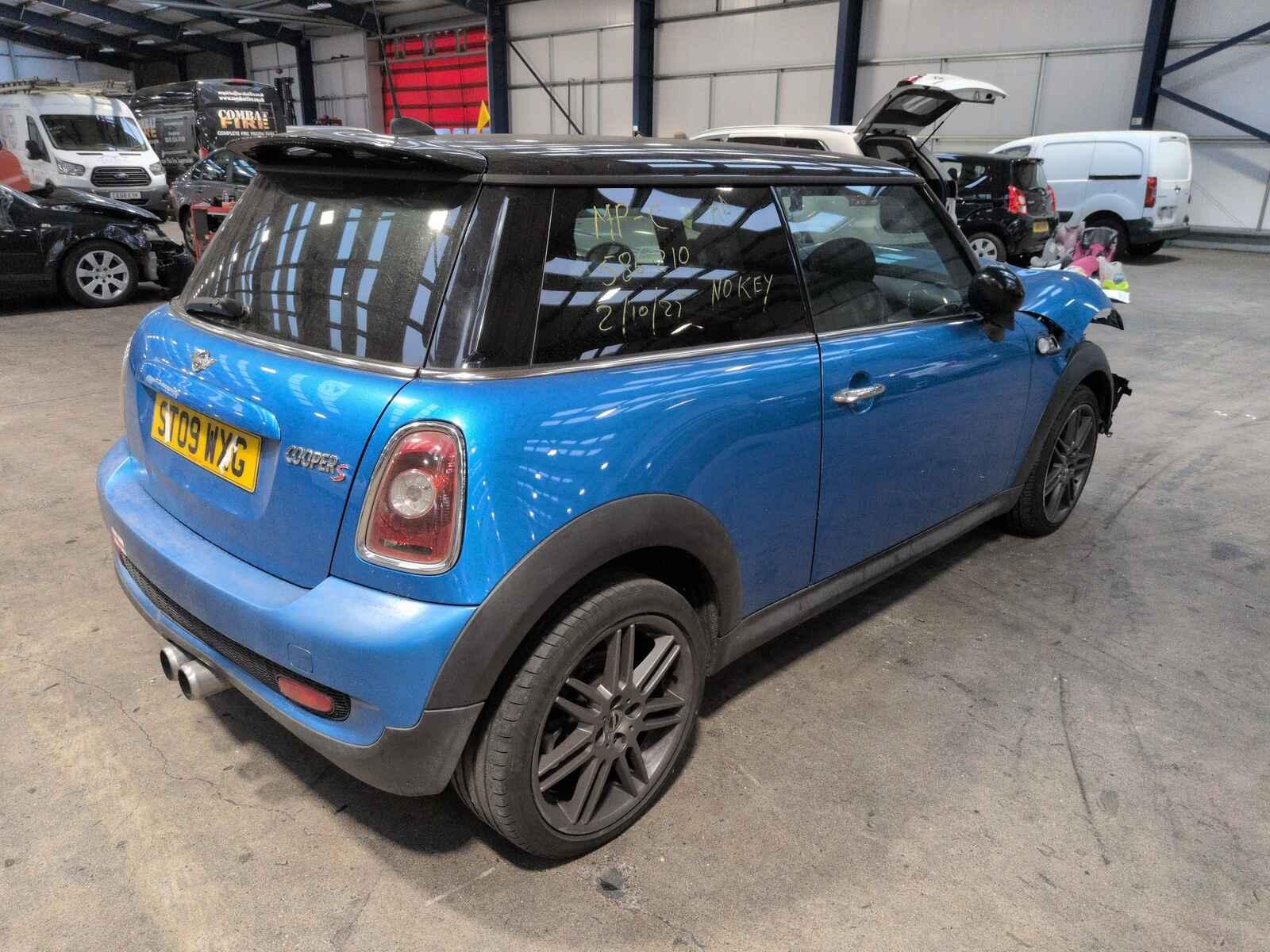 View Auto part Mini (bmw) Mini 2009 3 Door Hatchback Breaking