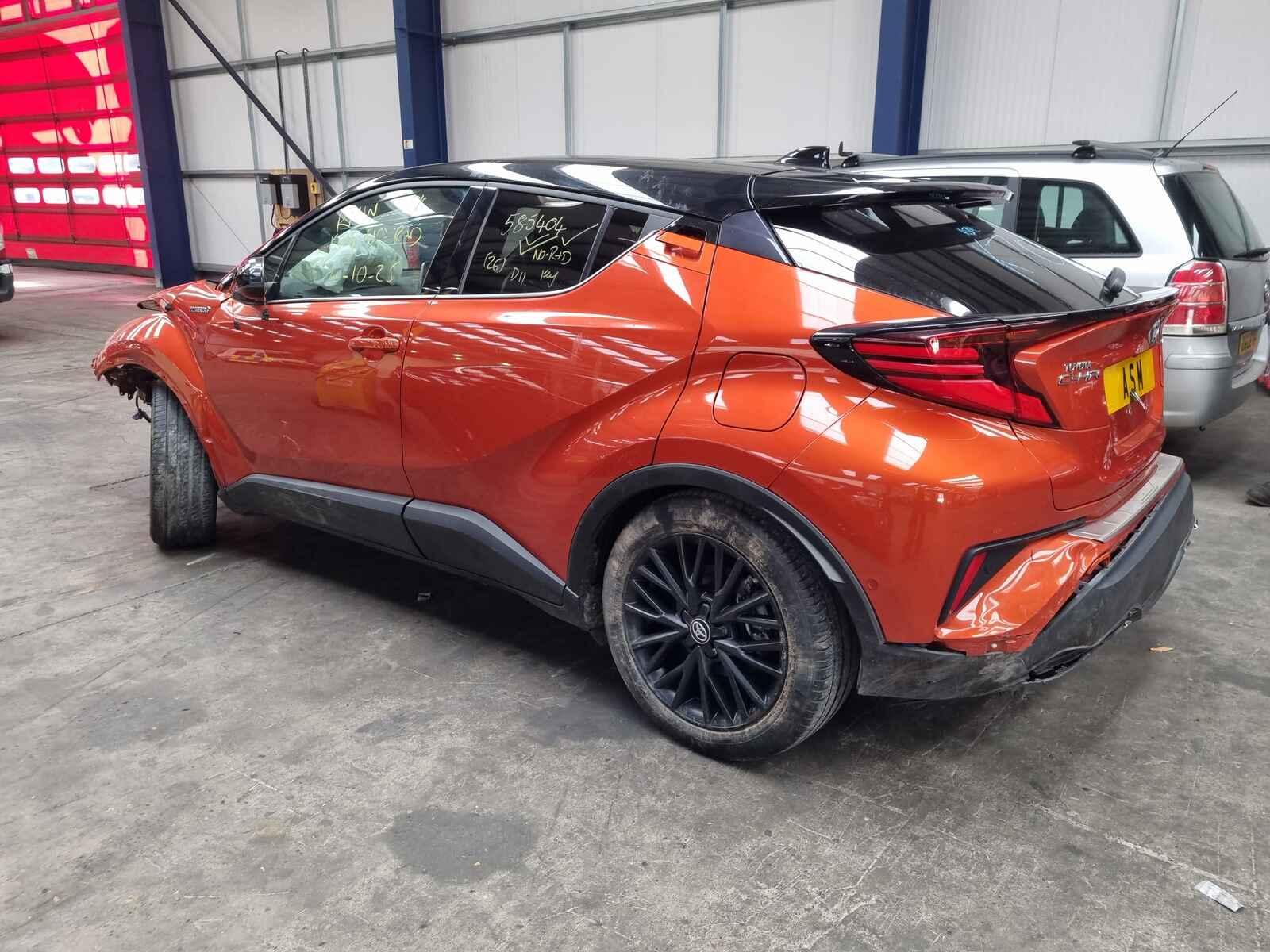 Toyota C-hr 2020 5 Door Hatchback Breaking View Auto part Toyota C-hr 2020 5 Door Hatchback Breaking
