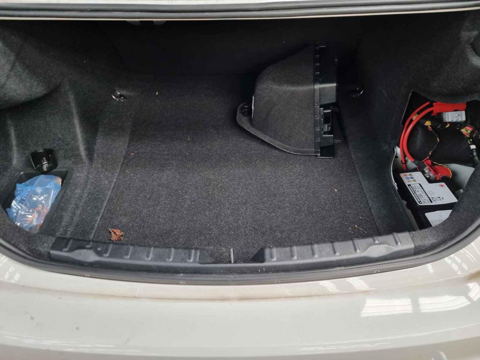 View Auto part Bmw 3 Series 2014 4 Door Saloon Breaking