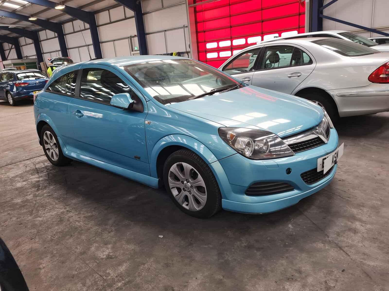 Image for a Vauxhall Astra 2010 3 Door Hatchback Breaking