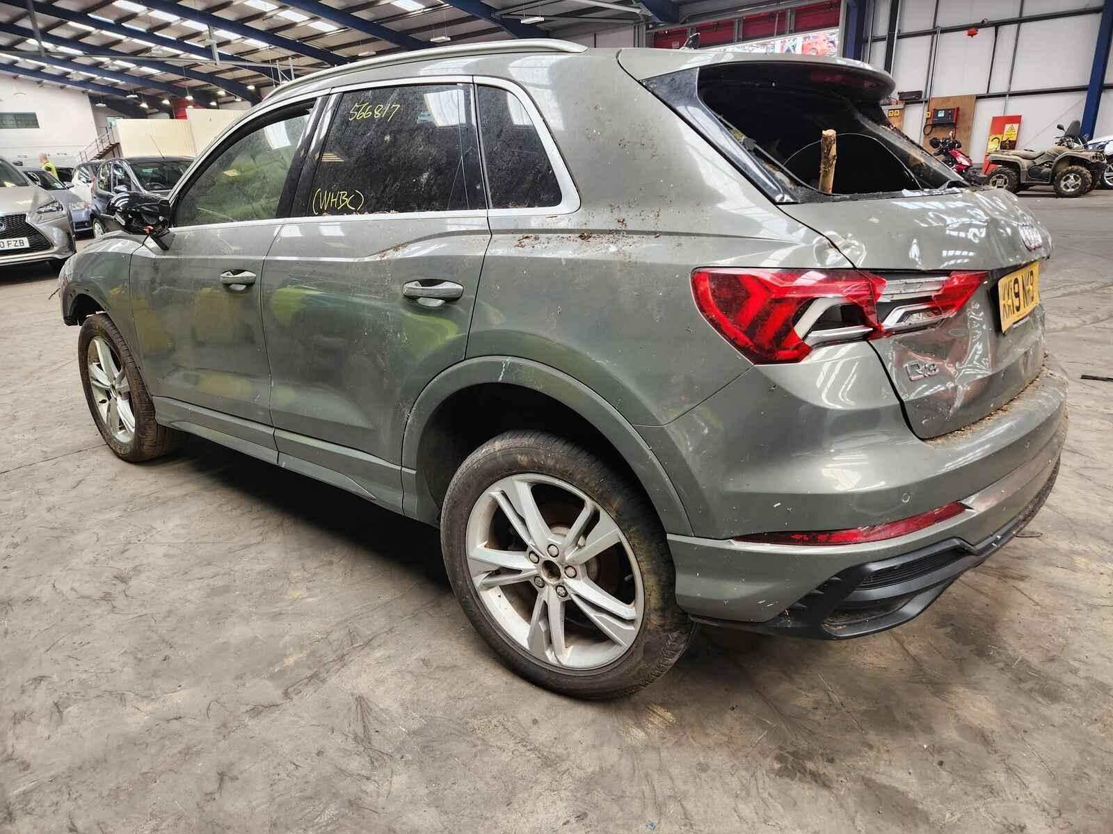 View Auto part Audi Q3 2019 5 Door Estate Breaking