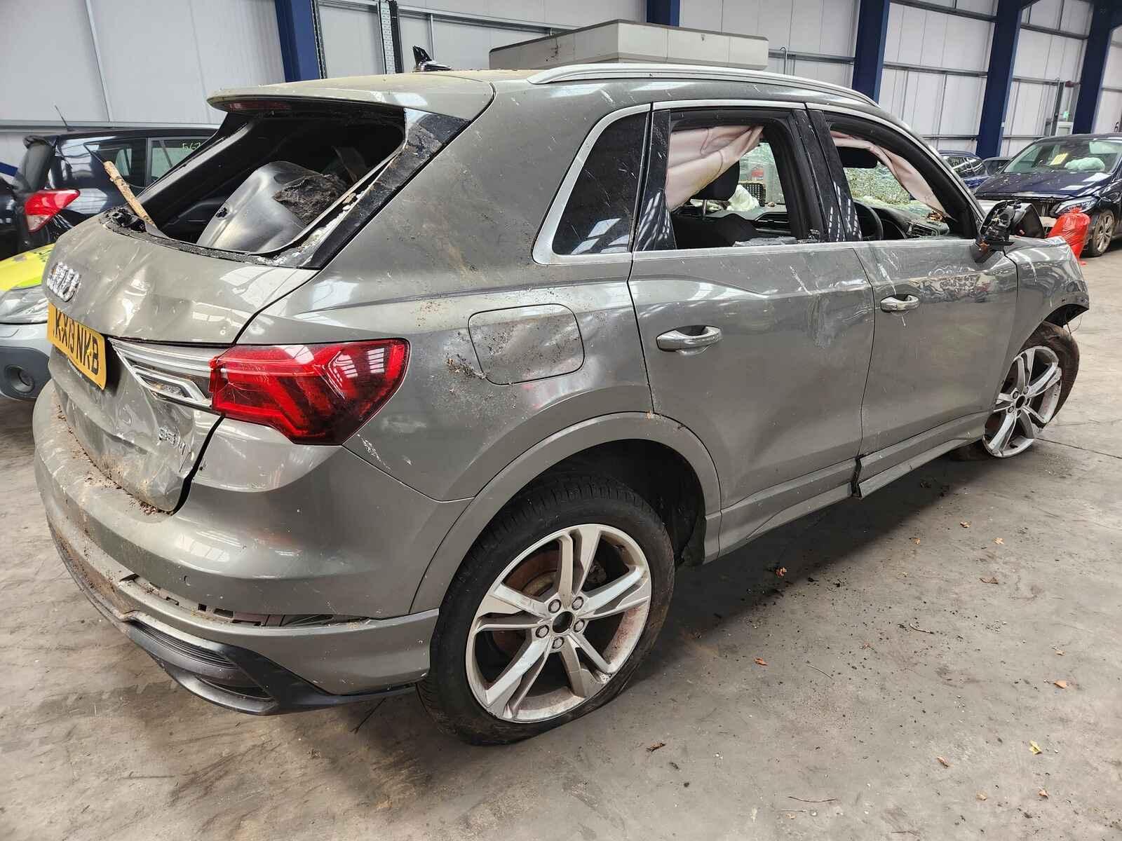 View Auto part Audi Q3 2019 5 Door Estate Breaking