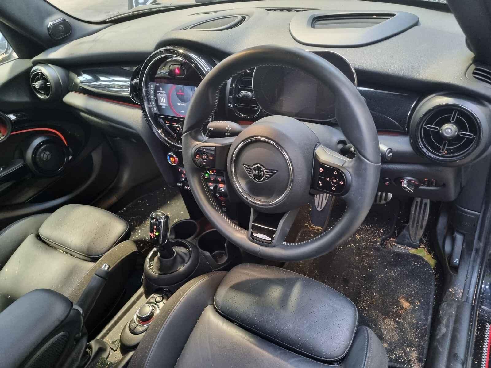 Mini (bmw) Mini 2021 5 Door Hatchback Breaking View Auto part Mini (bmw) Mini 2021 5 Door Hatchback Breaking