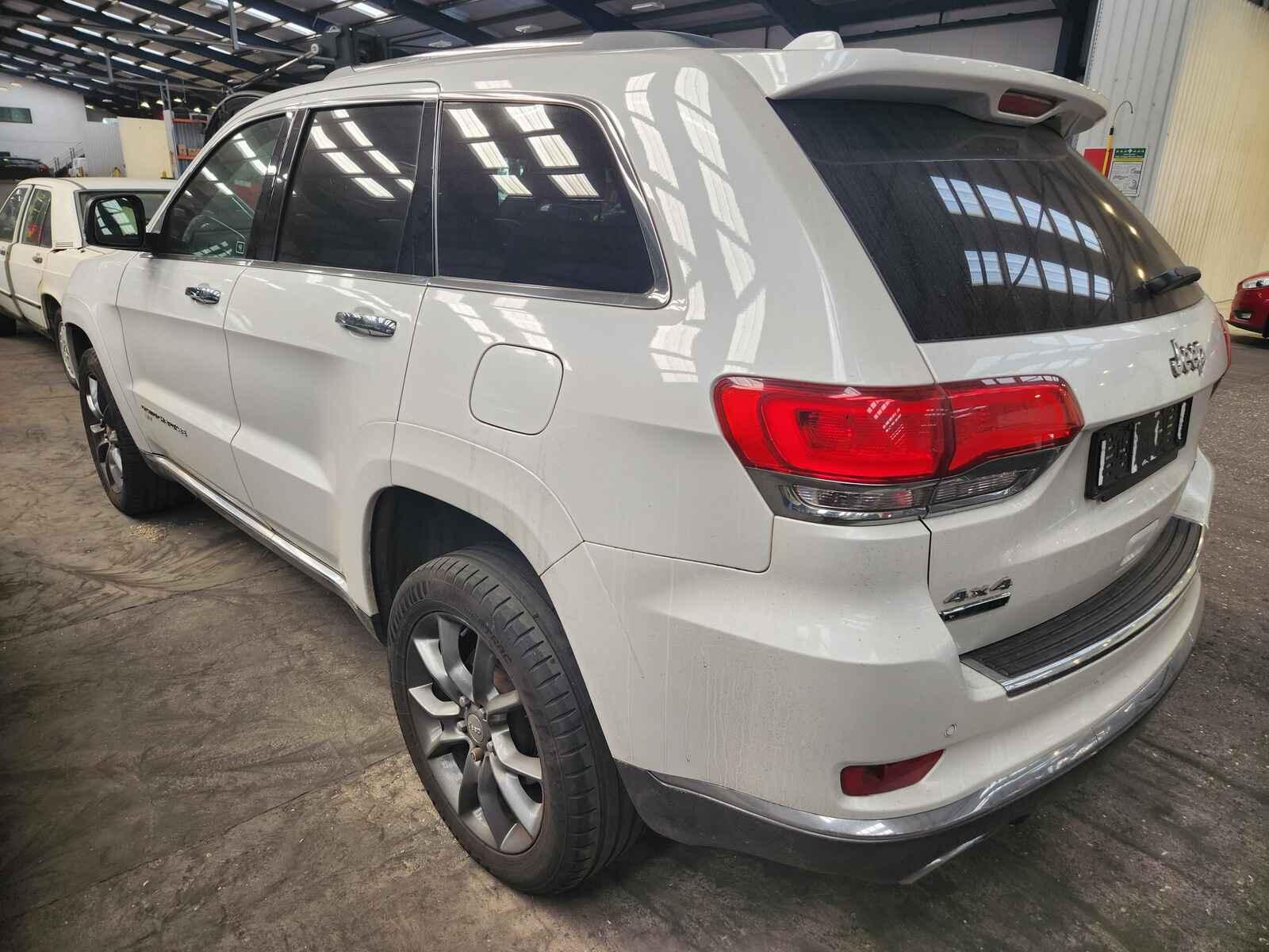 Jeep Grand Cherokee 2017 5 Door Estate Breaking View Auto part Jeep Grand Cherokee 2017 5 Door Estate Breaking