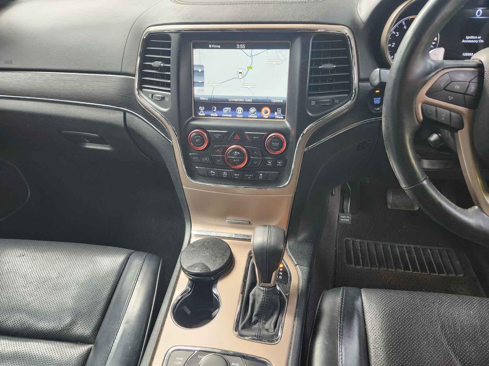 Jeep Grand Cherokee 2017 5 Door Estate Breaking View Auto part Jeep Grand Cherokee 2017 5 Door Estate Breaking