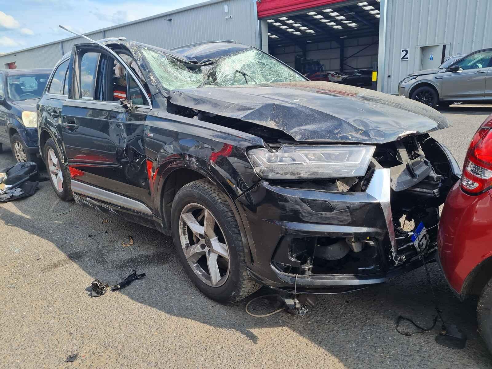Image for a Audi Q7 2016 5 Door Estate Breaking
