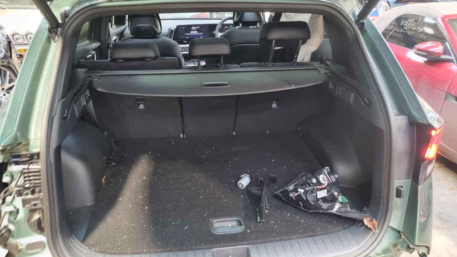 Kia Sportage 2024 5 Door Estate Breaking View Auto part Kia Sportage 2024 5 Door Estate Breaking