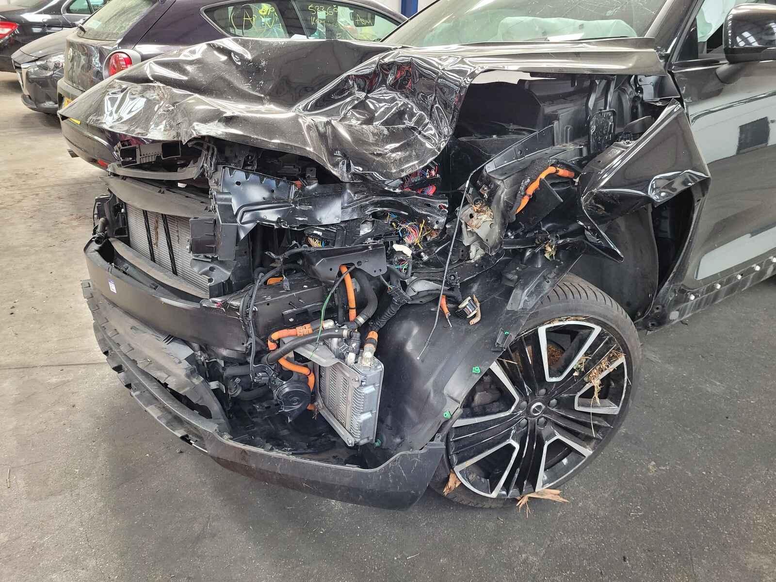 View Auto part Volvo Xc40 2021 5 Door Estate Breaking