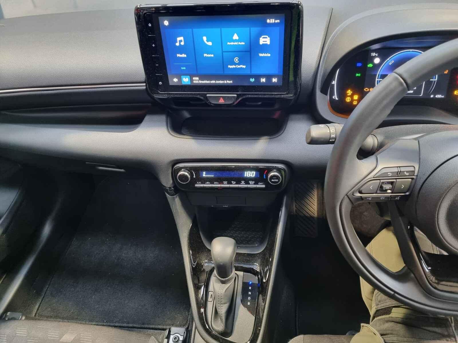 Toyota Yaris 2024 5 Door Hatchback Breaking View Auto part Toyota Yaris 2024 5 Door Hatchback Breaking