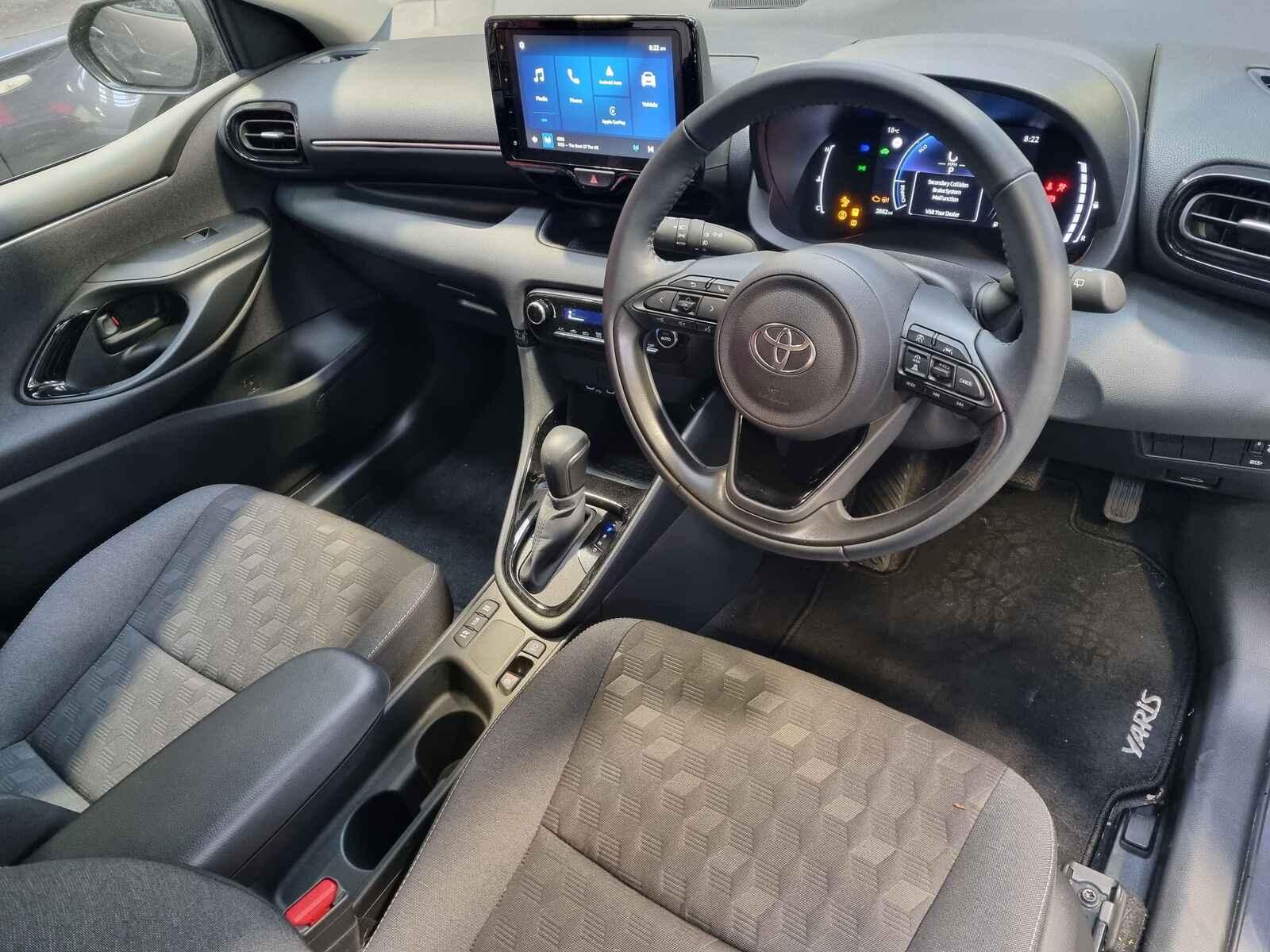 Toyota Yaris 2024 5 Door Hatchback Breaking View Auto part Toyota Yaris 2024 5 Door Hatchback Breaking