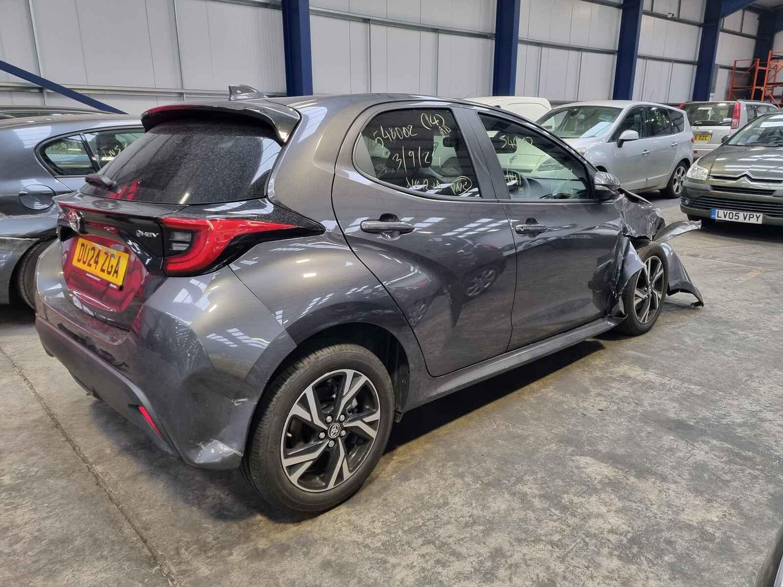 Toyota Yaris 2024 5 Door Hatchback Breaking View Auto part Toyota Yaris 2024 5 Door Hatchback Breaking