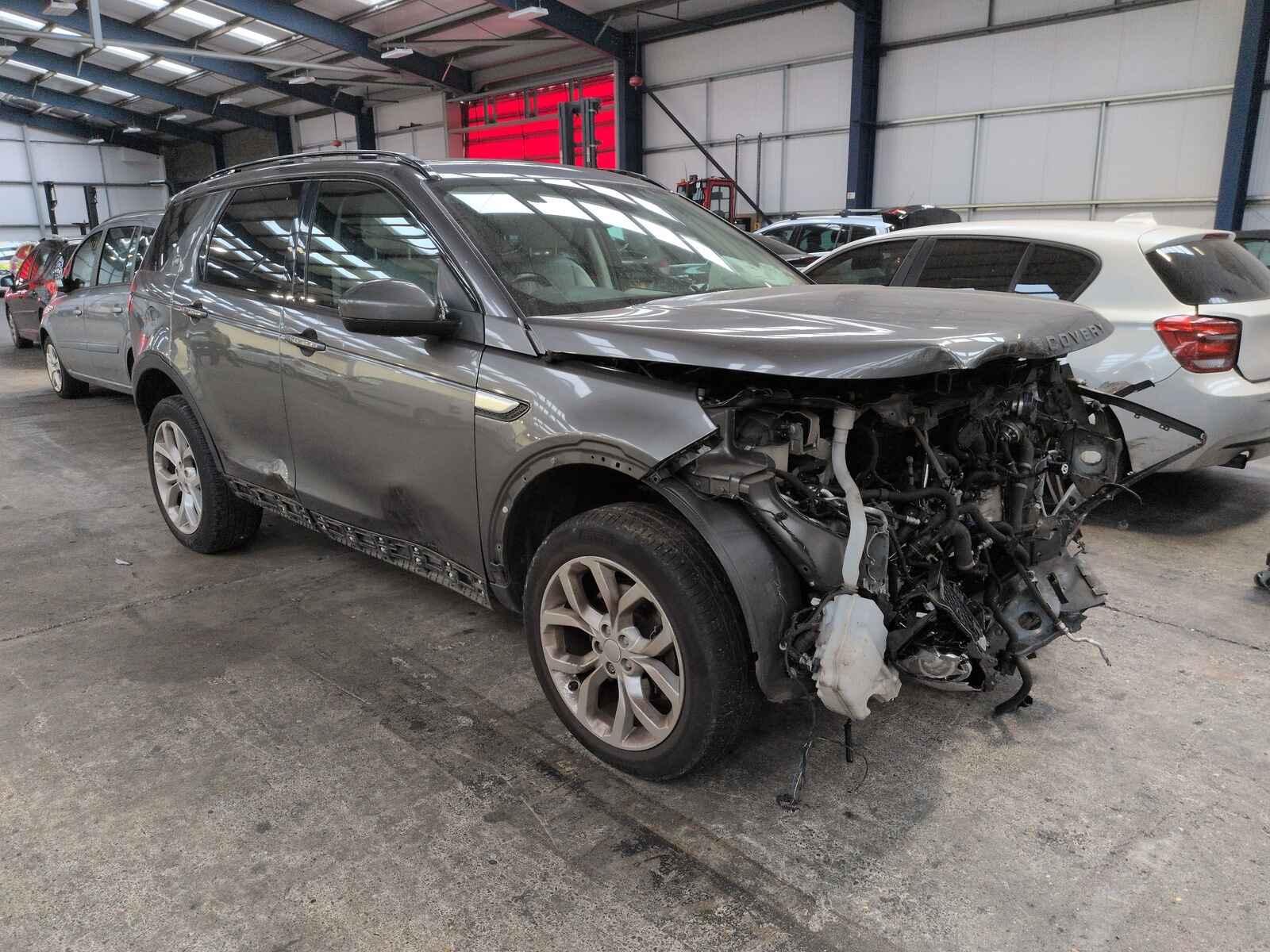 Image for a Land Rover Discovery Sport 2015 5 Door Estate Breaking