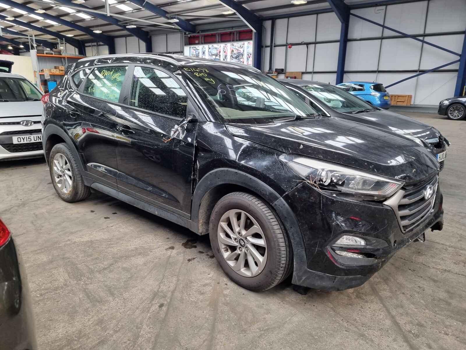 Image for a Hyundai Tucson 2015 5 Door Estate Breaking