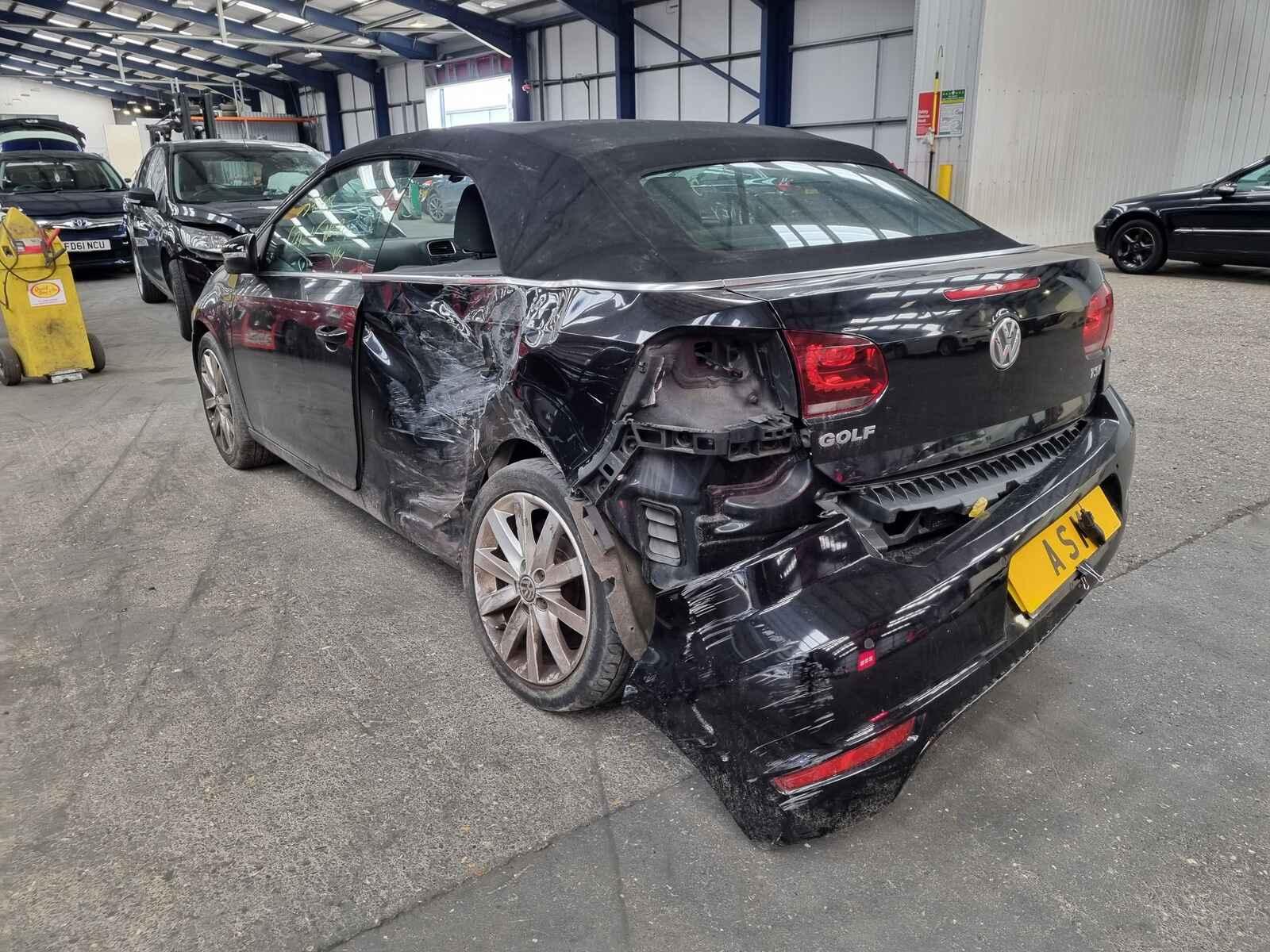 Volkswagen Golf 2012 2 Door Convertible Breaking View Auto part Volkswagen Golf 2012 2 Door Convertible Breaking
