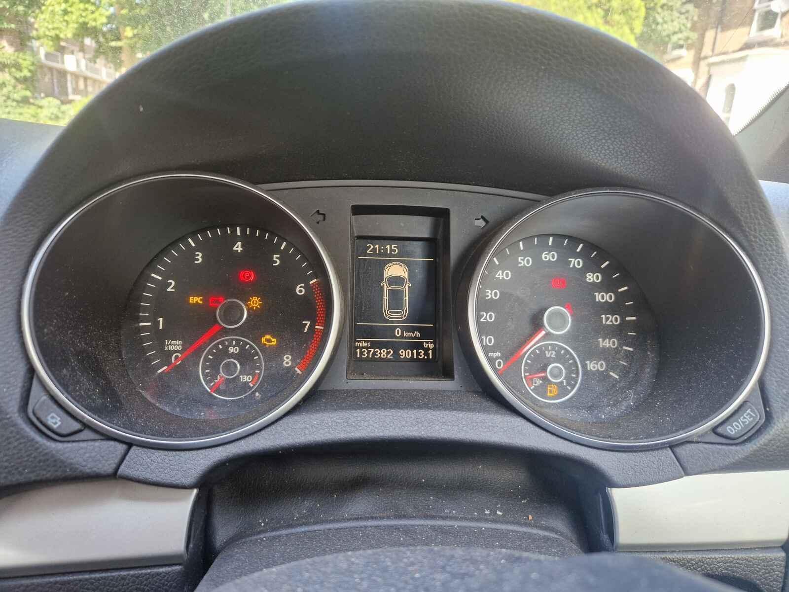 Volkswagen Golf 2012 2 Door Convertible Breaking View Auto part Volkswagen Golf 2012 2 Door Convertible Breaking