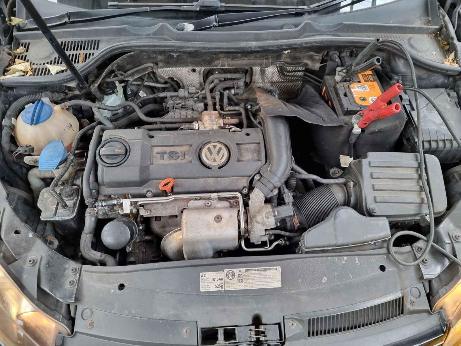 Volkswagen Golf 2012 2 Door Convertible Breaking View Auto part Volkswagen Golf 2012 2 Door Convertible Breaking