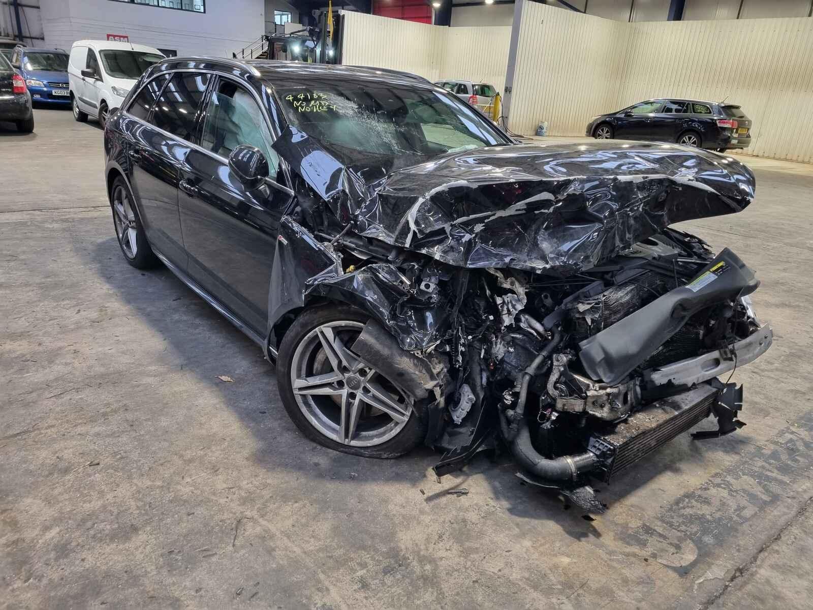 Image for a Audi A4 2016 5 Door Estate Breaking