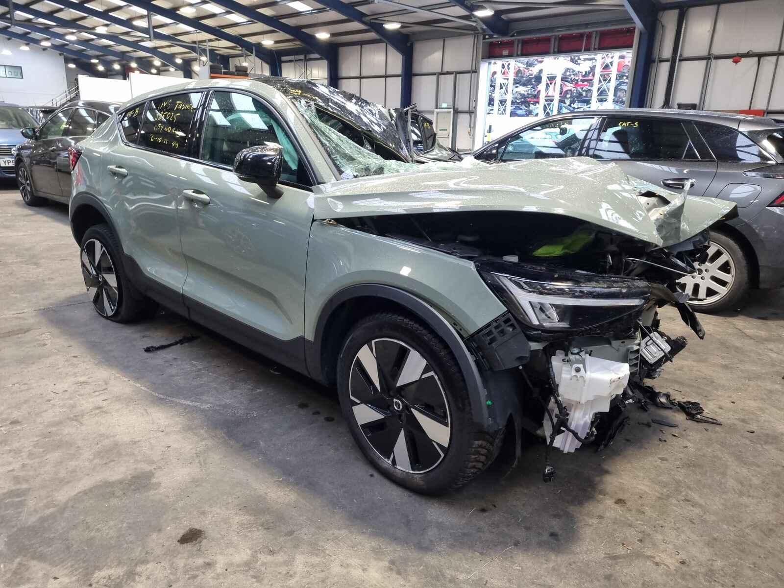 Image for a Volvo C40 2024 5 Door Estate Breaking