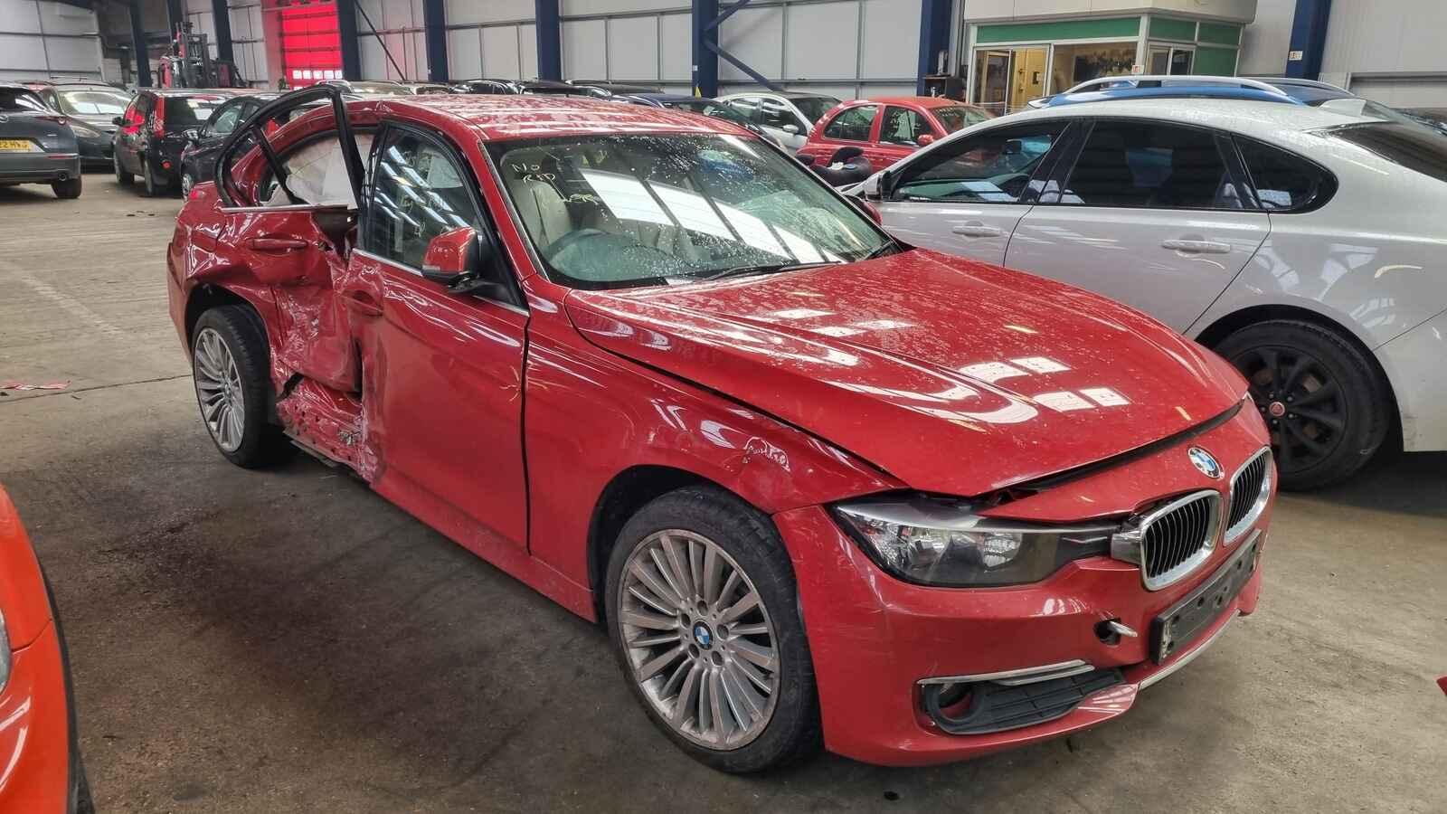 Image for a Bmw 3 Series 2015 4 Door Saloon Breaking