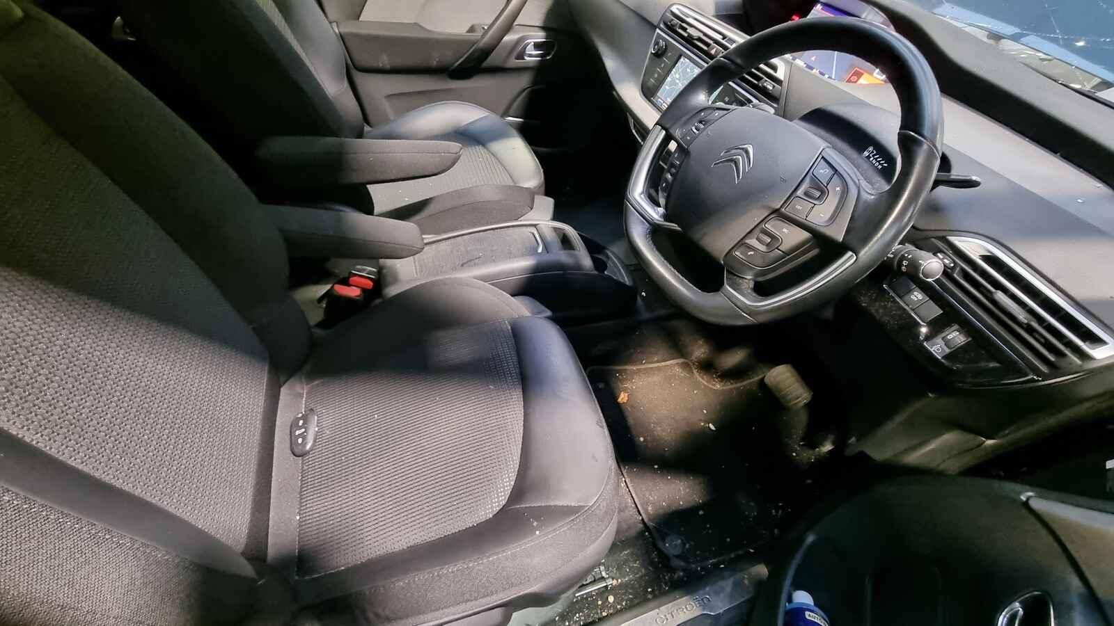 Citroen Grand C4 Spacetourer 2022 5 Door Mpv Breaking View Auto part Citroen Grand C4 Spacetourer 2022 5 Door Mpv Breaking