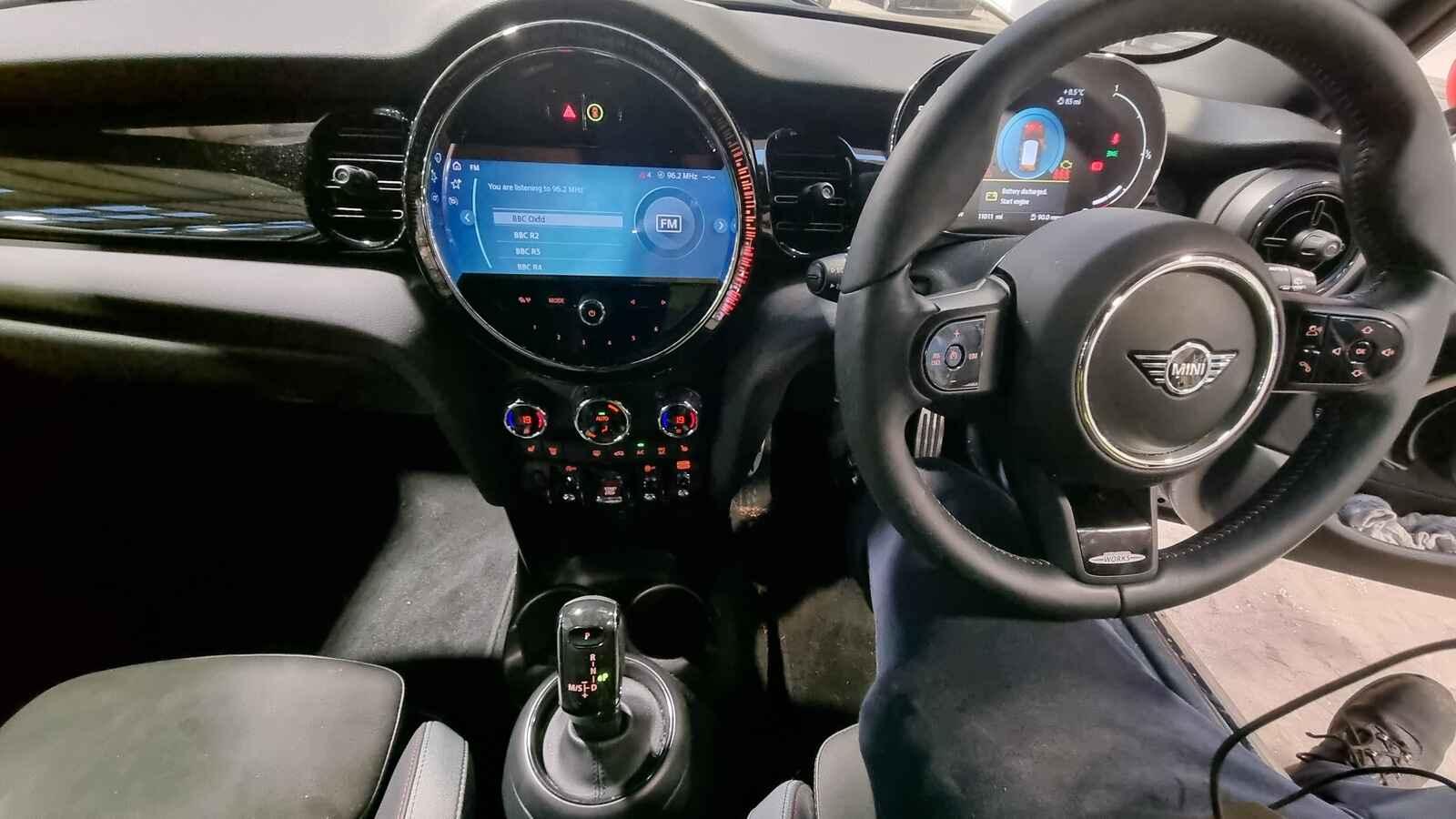Mini (bmw) Mini 2023 5 Door Hatchback Breaking View Auto part Mini (bmw) Mini 2023 5 Door Hatchback Breaking