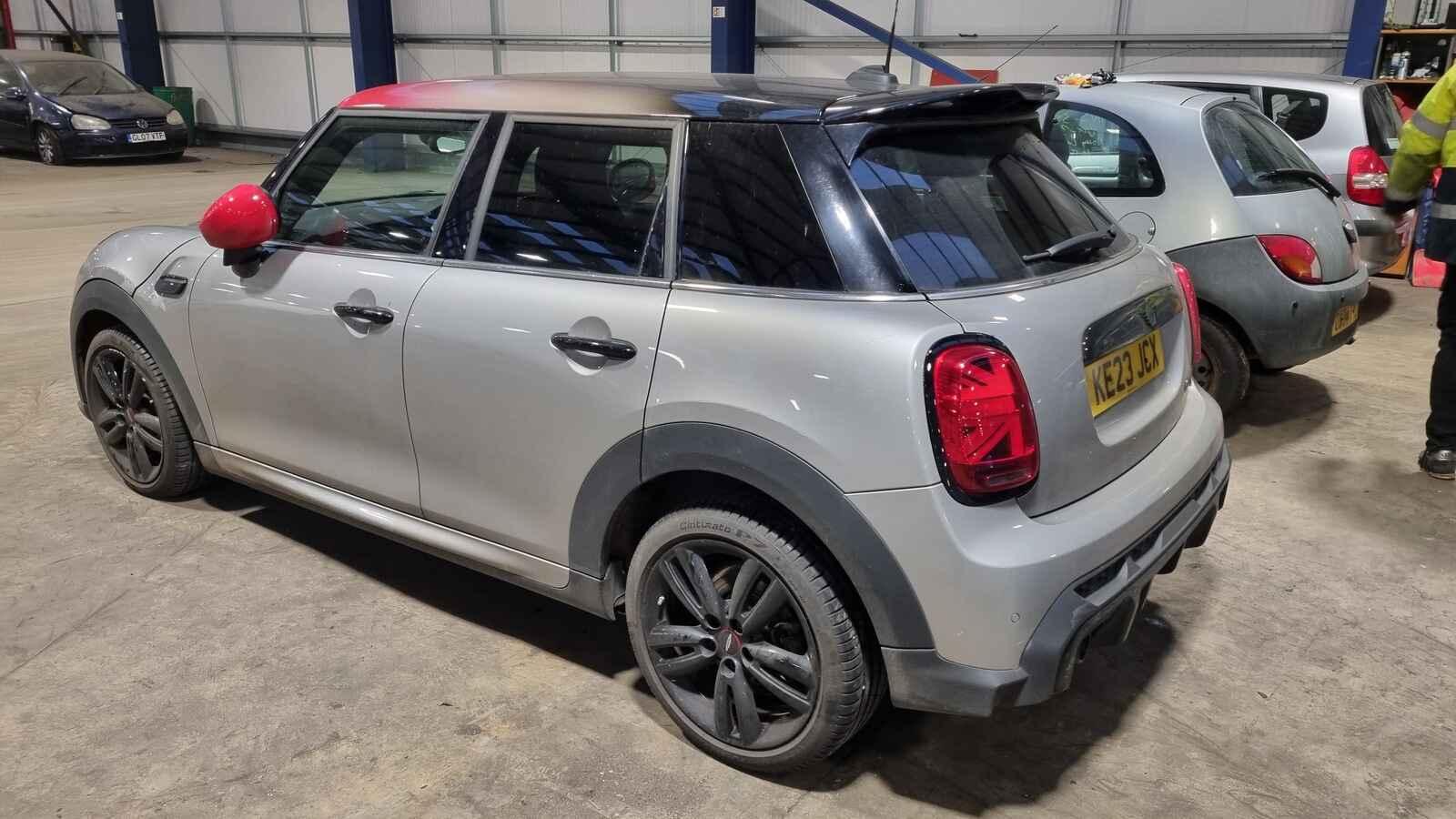 Mini (bmw) Mini 2023 5 Door Hatchback Breaking View Auto part Mini (bmw) Mini 2023 5 Door Hatchback Breaking