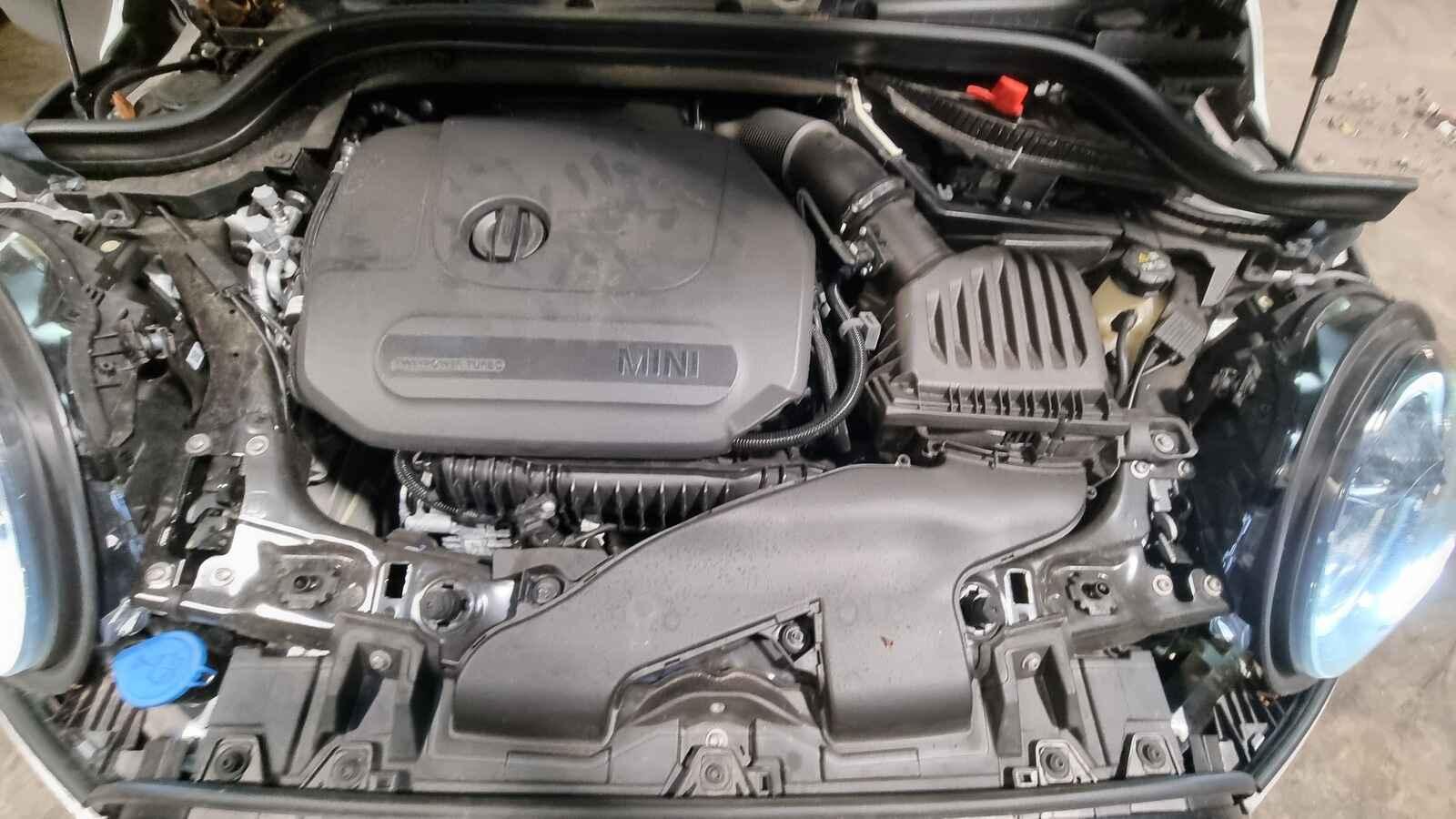 Mini (bmw) Mini 2023 5 Door Hatchback Breaking View Auto part Mini (bmw) Mini 2023 5 Door Hatchback Breaking
