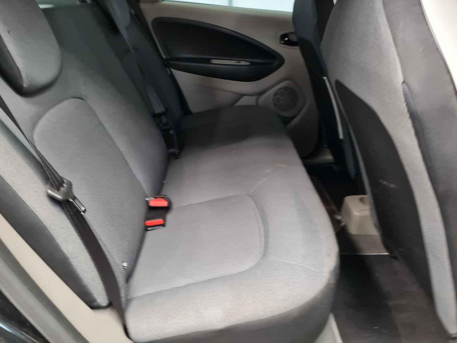 Renault Zoe 2014 5 Door Hatchback Breaking View Auto part Renault Zoe 2014 5 Door Hatchback Breaking