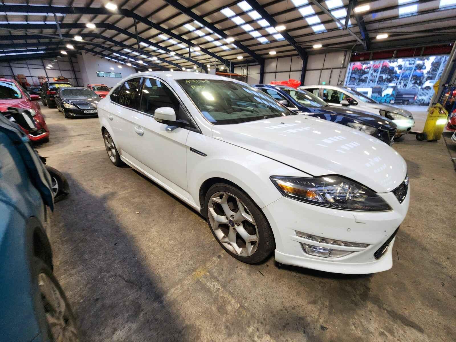 Image for a Ford Mondeo 2013 5 Door Hatchback Breaking