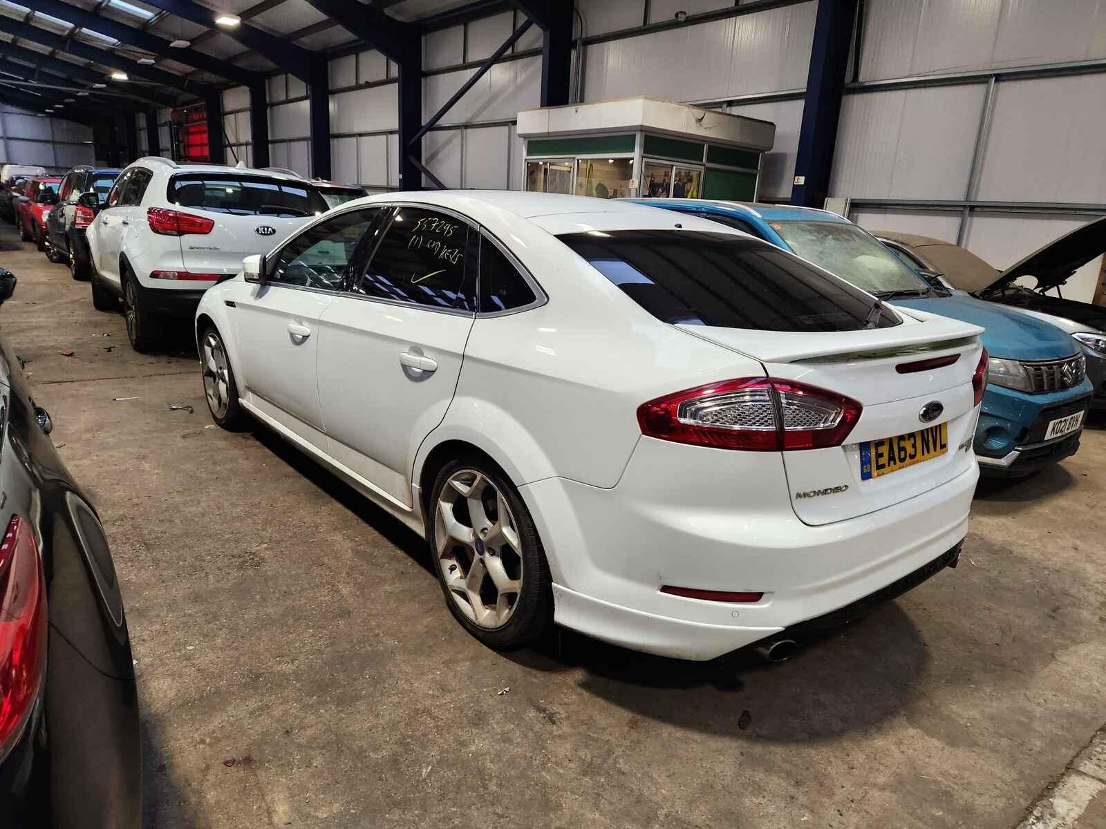 Ford Mondeo 2013 5 Door Hatchback Breaking View Auto part Ford Mondeo 2013 5 Door Hatchback Breaking
