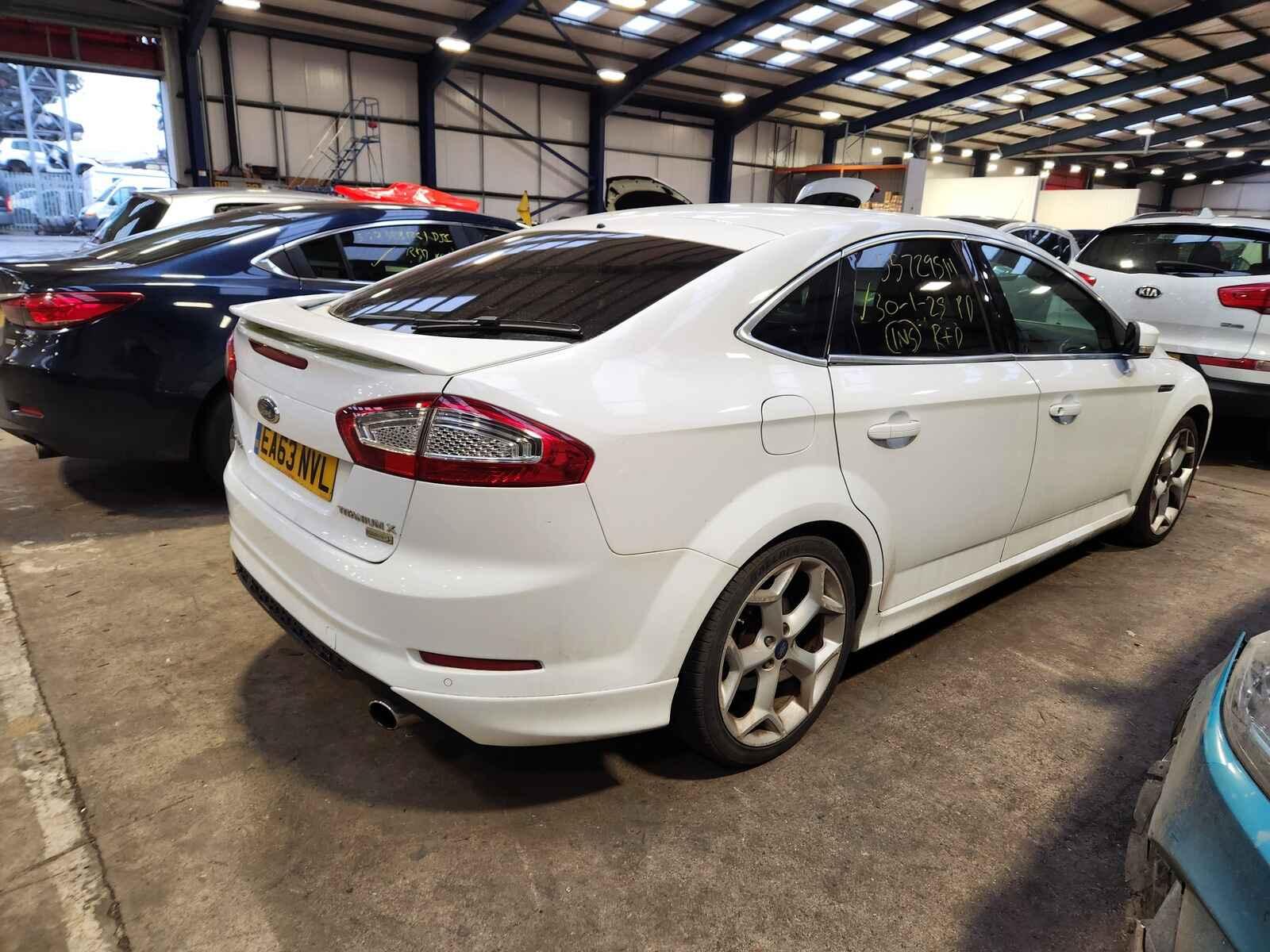 Ford Mondeo 2013 5 Door Hatchback Breaking View Auto part Ford Mondeo 2013 5 Door Hatchback Breaking