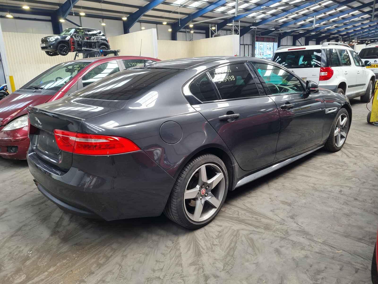 View Auto part Jaguar Xe 2016 4 Door Saloon Breaking