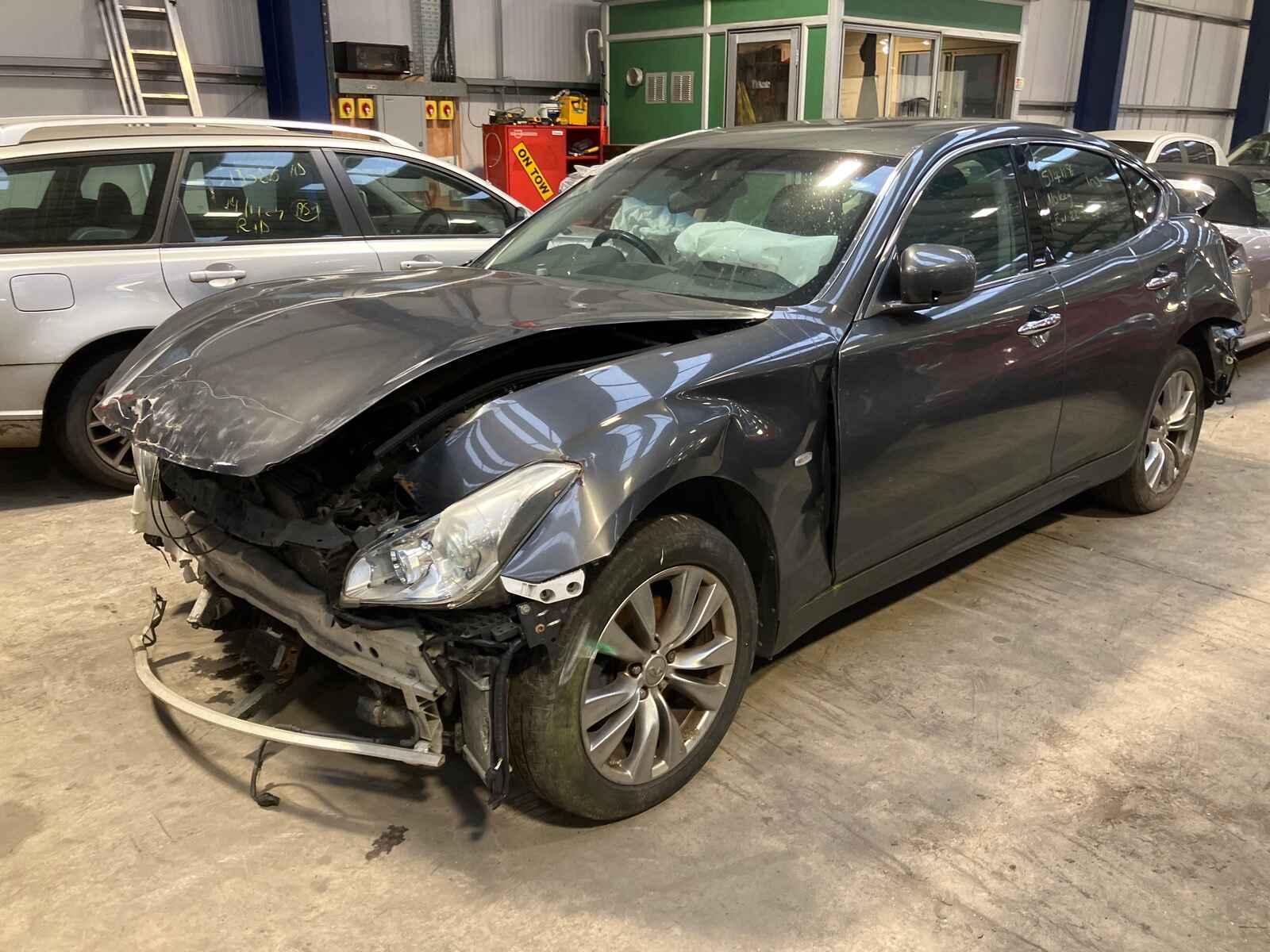 Infiniti M Series 2013 4 Door Saloon Breaking View Auto part Infiniti M Series 2013 4 Door Saloon Breaking