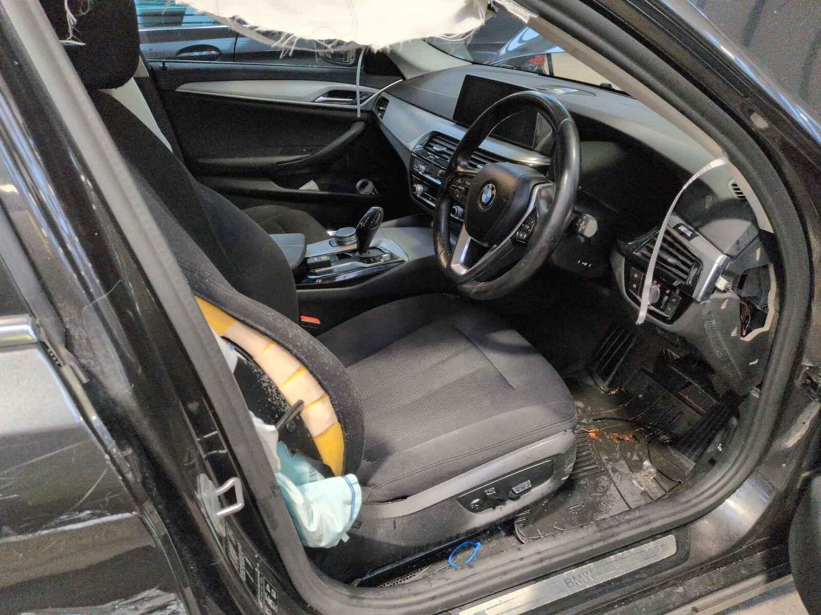 Bmw 5 Series 2020 5 Door Estate Breaking View Auto part Bmw 5 Series 2020 5 Door Estate Breaking