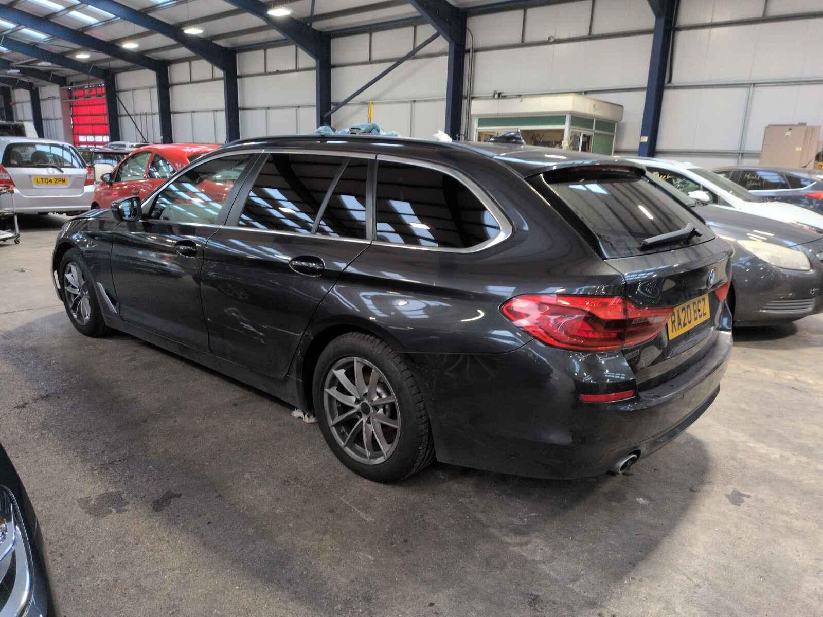 Bmw 5 Series 2020 5 Door Estate Breaking View Auto part Bmw 5 Series 2020 5 Door Estate Breaking