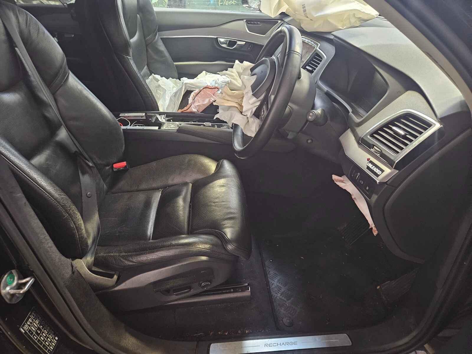 Volvo Xc90 2022 5 Door Estate Breaking View Auto part Volvo Xc90 2022 5 Door Estate Breaking