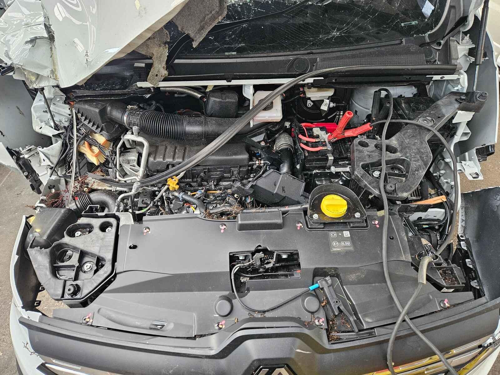 View Auto part Renault Trafic 2025 Unknown Van Breaking