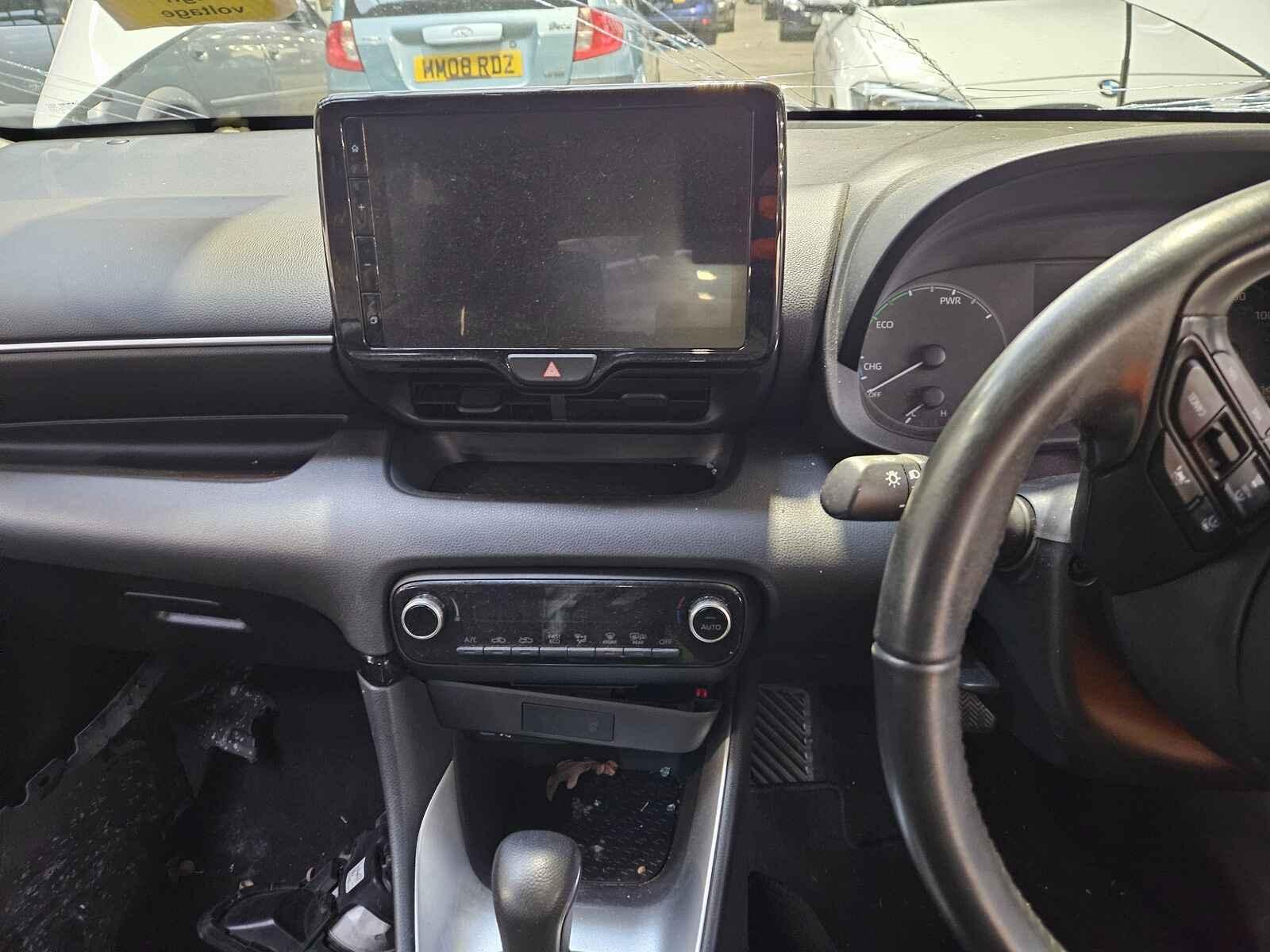 Toyota Yaris 2024 5 Door Hatchback Breaking View Auto part Toyota Yaris 2024 5 Door Hatchback Breaking