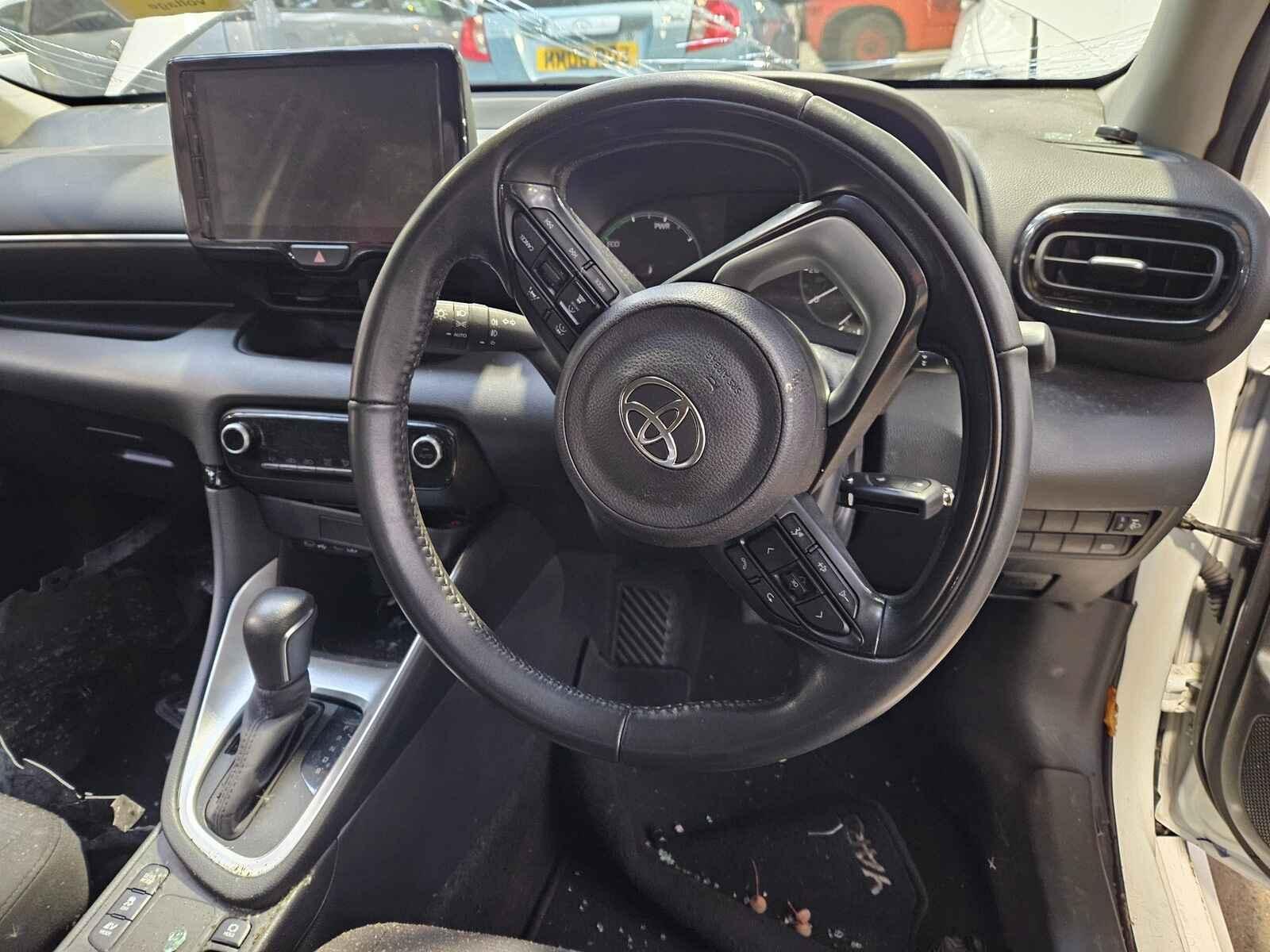 Toyota Yaris 2024 5 Door Hatchback Breaking View Auto part Toyota Yaris 2024 5 Door Hatchback Breaking